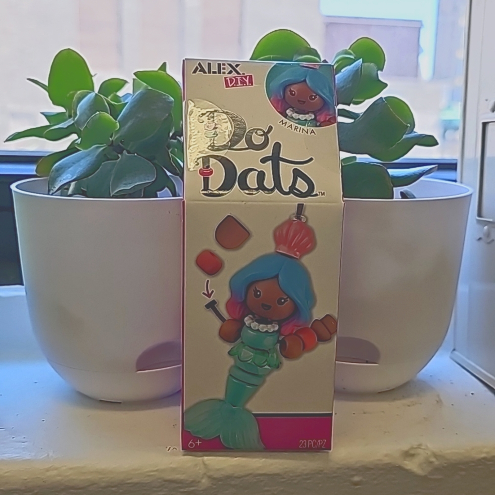 COPY - Do dats series 2 Marina Keychain nib
